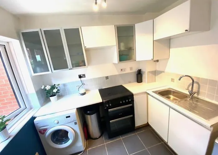 Апартаменти Lovely In Centre *